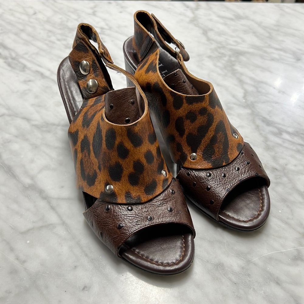 Anyi Lu Brown Leopard Print & Dark Brown Leather Open-Toe Sandals